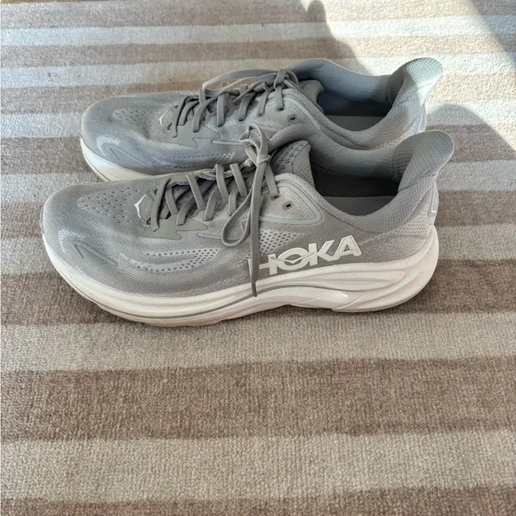 Men’s HOKA Clifton 10 Sneakers - Picture 5 of 6